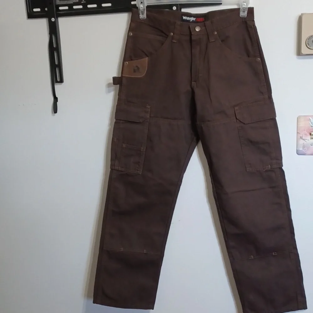 Wrangler Riggs - Picture 3 of 4